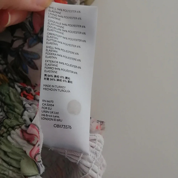 By Anthropologie Aurelia Floral Smocked Top Blouse with Puff Sleeves Large - Picture 12 of 16